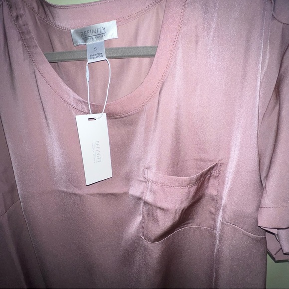REFINITY Crete Top in Tea Rose - NWT - Picture 3 of 5